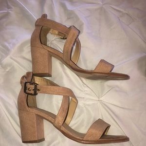 Tan  heels
